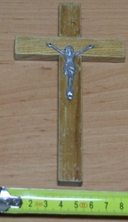 Křížek - přírodní dřevo